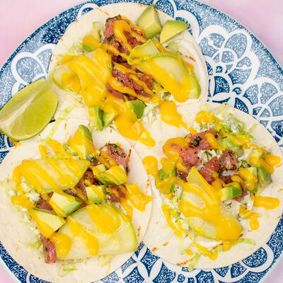 Тако с тунцом в Pico Taqueria по цене 750 ₽