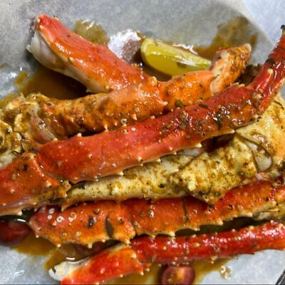 Клешни камчатского краба с соусом от шеф-повара в Лобстер по цене 819 ₽