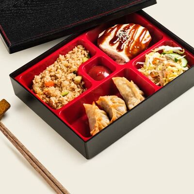 Бенто 5 в Hanami по цене 1013 ₽