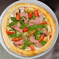 С ростбифом в Лебовски Пицца и Боулинг