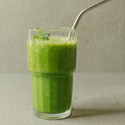 Смузи Новый зеленый в Крапива по цене 540 ₽