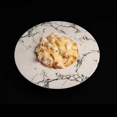 Паста с креветкамив Poklonka bar по цене 740 ₽