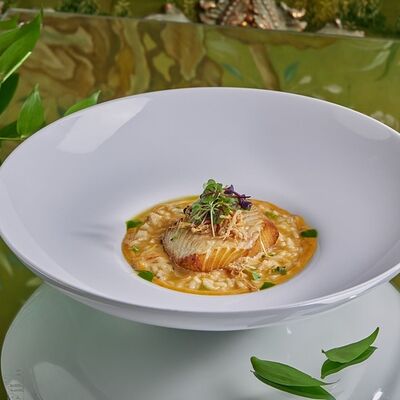 Палтус с подкопченным ризотто в Turandot по цене 3350 ₽