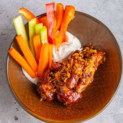 Крылышки Баффало в Бар 108 по цене 720 ₽