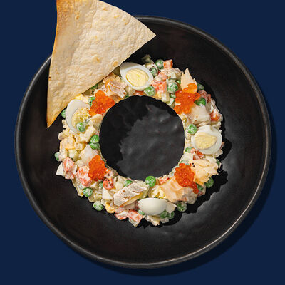 Салат оливье с копченой треской из нашей коптильни в Рыбная мануфактура №1 по цене 882 ₽