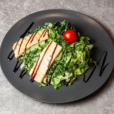 Халуми рокка в ГироГирос по цене 540 ₽