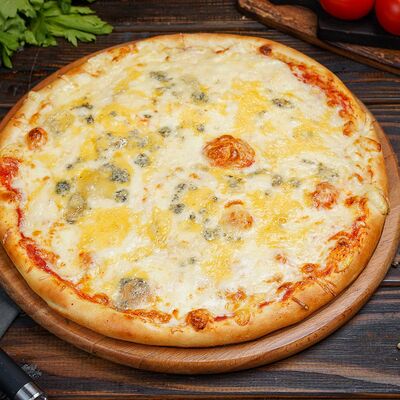 Пицца Четыре сыра в ECO PIZZA & SUSHI по цене 493 ₽