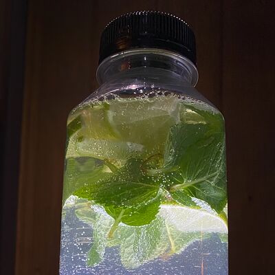 Лимонад Классический в Taka Bar & Grill по цене 265 ₽