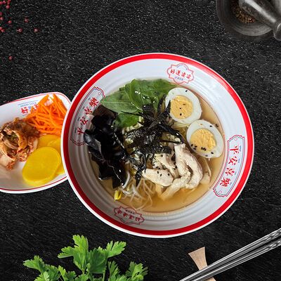Рамен с курицей в Пусан по цене 700 ₽