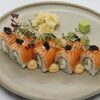Ролл Филадельфия с фарерским лососем в Robata по цене 450