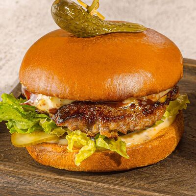 Бургер с телятиной в Stories по цене 690 ₽