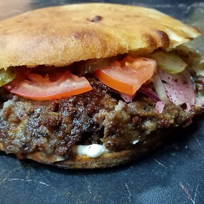 Донер с говядиной в пите в Turkish doner кафе по цене 540 ₽