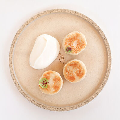 Веган-сырники, кокосовый крем в Angel Cakes по цене 750 ₽