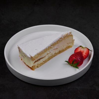 Торт Рикотта-груша в Level kitchenbar по цене 440 ₽