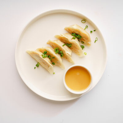 Фирменные Гедза с креветкой в Панда Маркет по цене 439 ₽