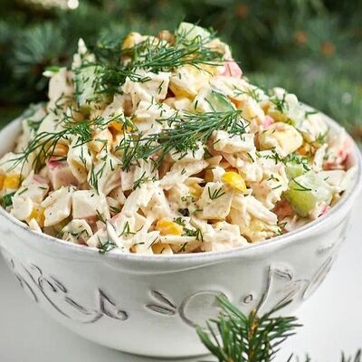 Салат крабовый НГ в Рогалик по цене 1495 ₽