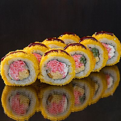 Жареная Калифорния в Васаби по цене 499 ₽