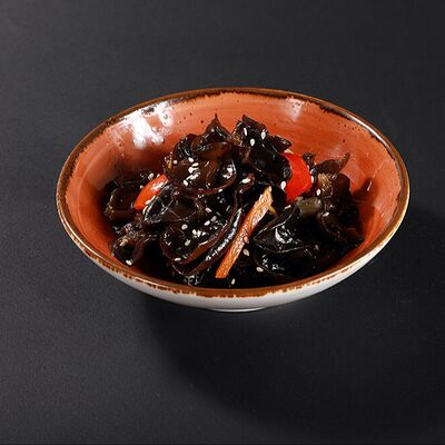 Салат му эр в Momo Chicken Korean по цене 485 ₽