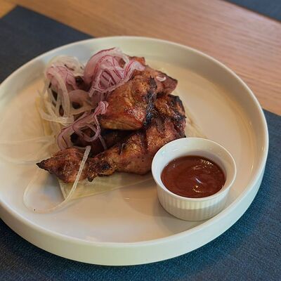 Шашлык из свиной шеи в Adriatica по цене 980 ₽