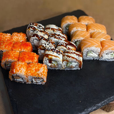 Сет Classic в Black Ocean Sushi по цене 2000 ₽