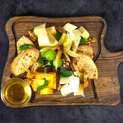 Сырная тарелка в Остерия Il Massimo по цене 990 ₽