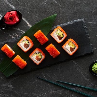 Калифорния сякев SUSHI LAND LUXURY по цене 1289 ₽