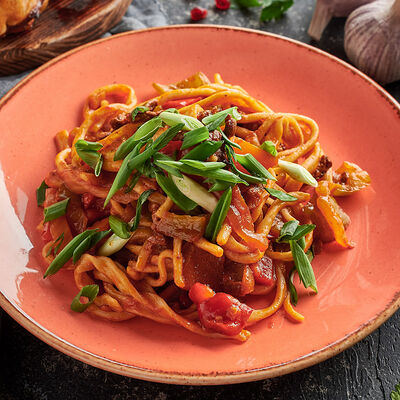 Лагман жареный в Чайхана Райхан по цене 475 ₽