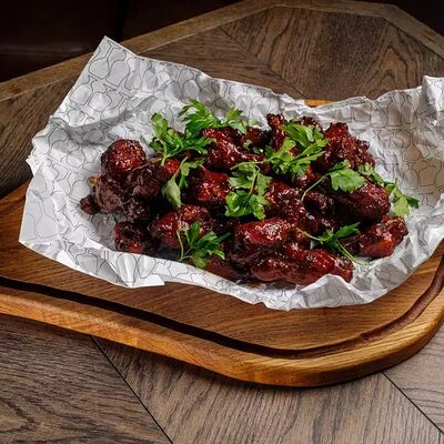 Корзина куриных крыльев в Ватерлоо по цене 2520 ₽