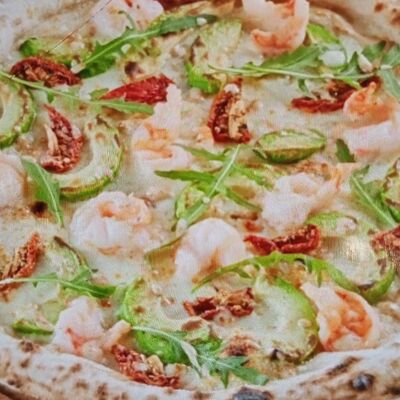 Пицца с креветками и авокадо в Сыроварня по цене 1250 ₽