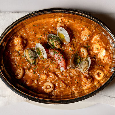 Ризотто с морепродуктамив Lui по цене 4500 ₽