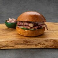 Бургер с пастрамив First House Burger