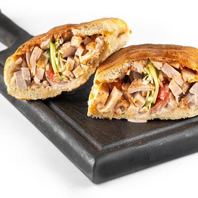 Шаурма в хлебе свиная в Шашлычок по цене 290 ₽