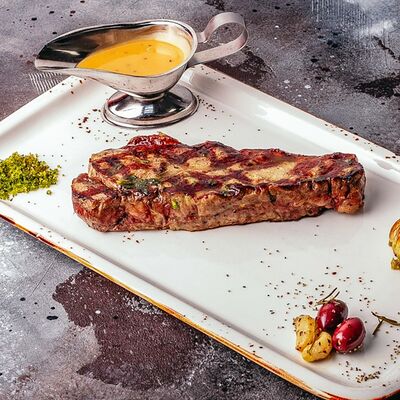 Стейк Нью-Йорк в Torro Grill по цене 3020 ₽