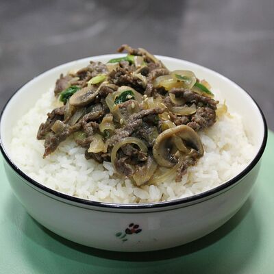 Пулькоги с рисом в Ramen Mart по цене 2900 ₸