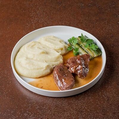 Щечки и пюре в Траттория для друзей по цене 760 ₽