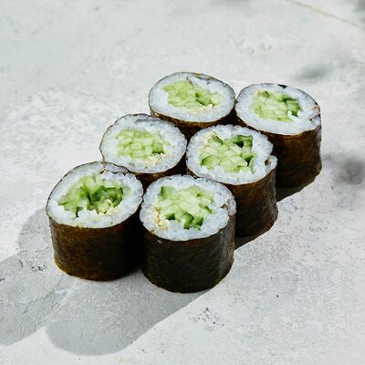 Ролл с огурцом в ЛарисуВаннуХочу по цене 250