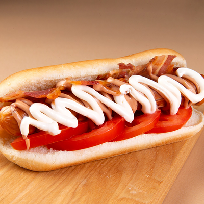 Хот-дог со свиной колбаской в Handy Place по цене 295 ₽