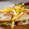 Скепасти от Гиросв Гирос и курица гриль по цене 650