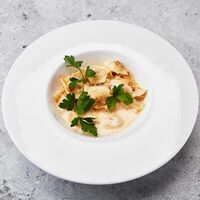 Пельмени на мацони в Афрасиаб