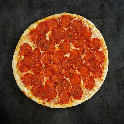 Пицца Пепперони 30 см в Остерия Il Massimo по цене 790 ₽