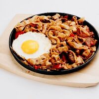 Каурма лагманв Абу-Даби