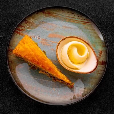 Баклава в Сhef Арбат по цене 1300 ₽