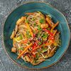 Стеклянная лапша с курицей в Преснявары Бар по цене 600