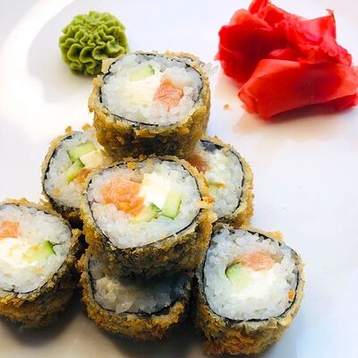 Ролл Филадельфия жареная в Wasabl по цене 480 ₽