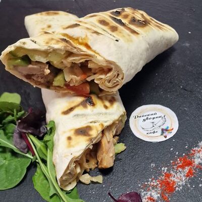 Шаурма со свининой на углях в Райский дворик по цене 300 ₽