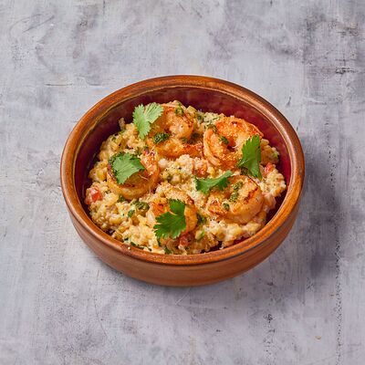 Креветки на гриле с ризотто из булгура и сыром пармезан в Мамука по цене 970 ₽