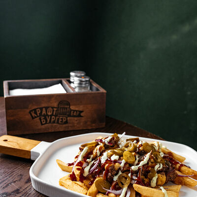 Американский гарнир в КрафтБургерБар по цене 605 ₽