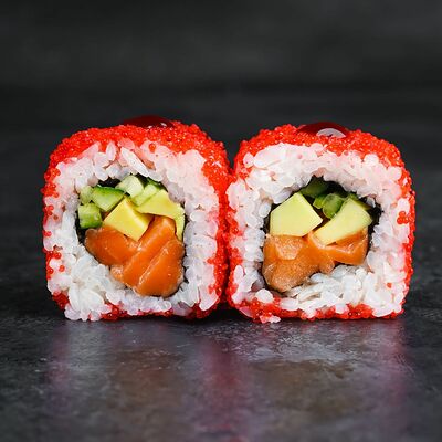 Калифорния с лососем в Tsunami по цене 520 ₽