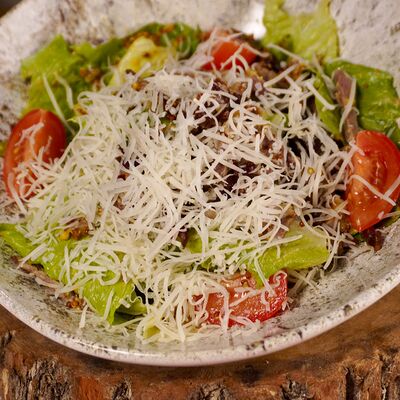 Салат Татарстан в Татарская Усадьба по цене 920 ₽