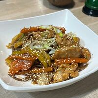 Wok Соба в Островок